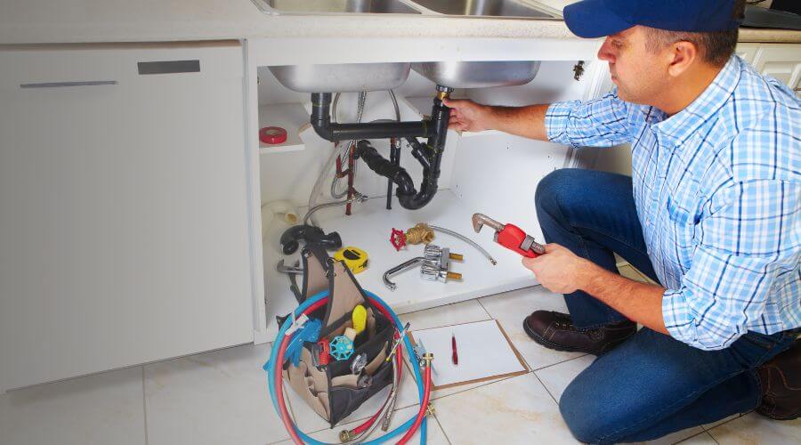 Local expert plumbing services in Golden Valley, AZ
